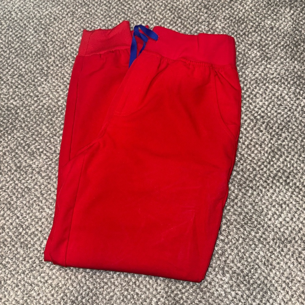 FIGS x TEAM USA Women's Jogger Scrub Pants (petite) - Picture 5 of 5